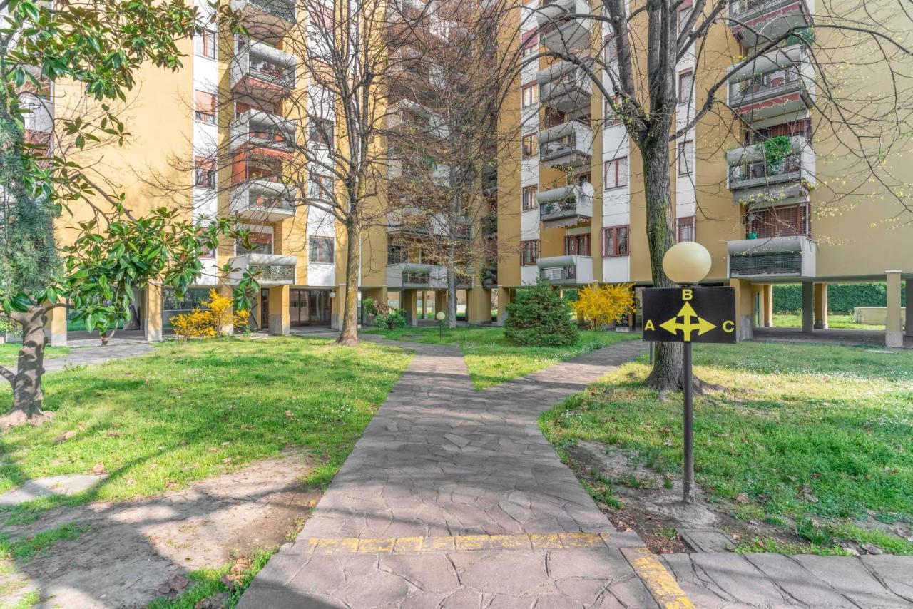 Soggiorno Incantevole In Zona Navigli Milaan Buitenkant foto